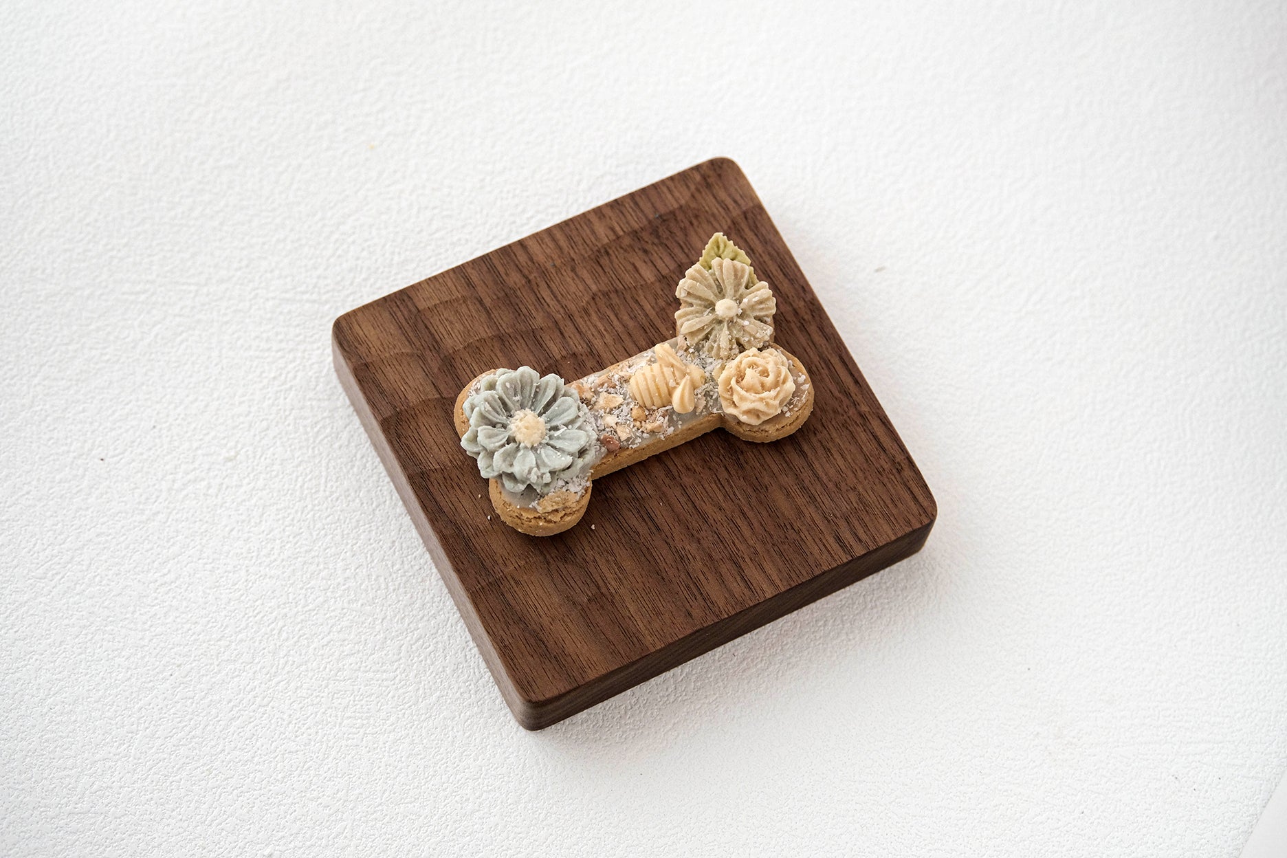 Mini Bone Glazed Biscuit