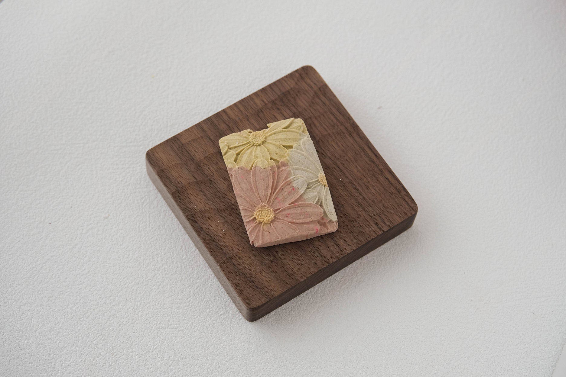 Flower Cheese Crunch